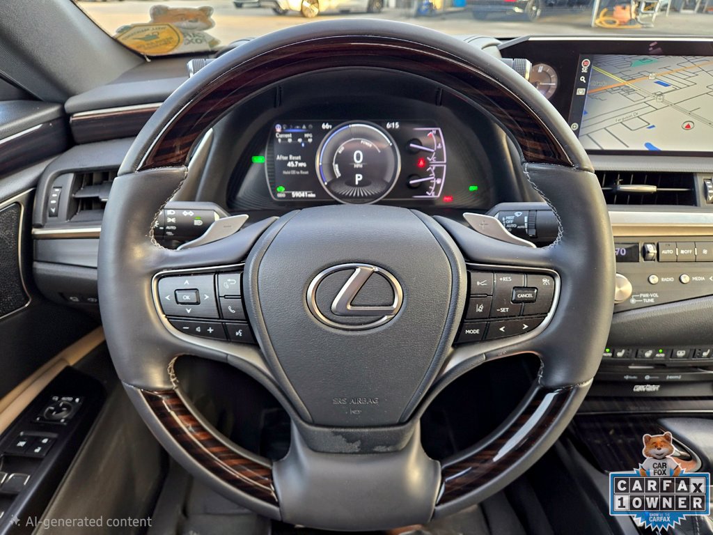 Used 2021 Lexus ES 300h Ultra Luxury w/ Accessory Package FWD image 33