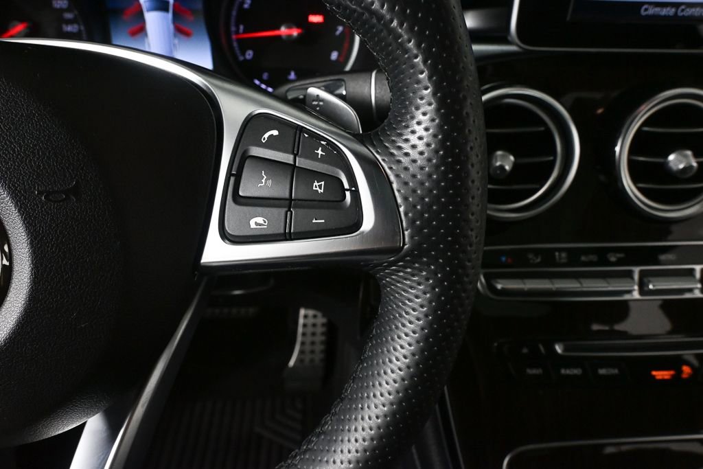 Used 2018 Mercedes-Benz GLC 300 image 11