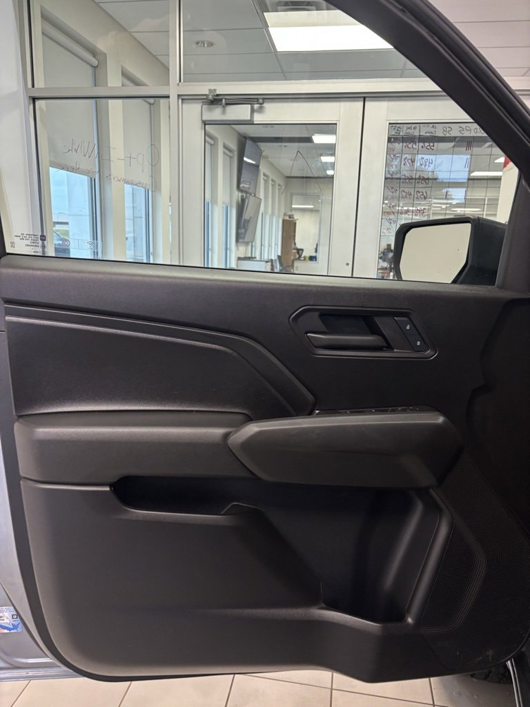 Used 2024 Chevrolet Colorado Trail Boss w/ Advanced Trailering Package image 5