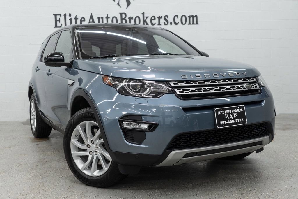Used 2018 Land Rover Discovery Sport HSE AWD/4WD image 6