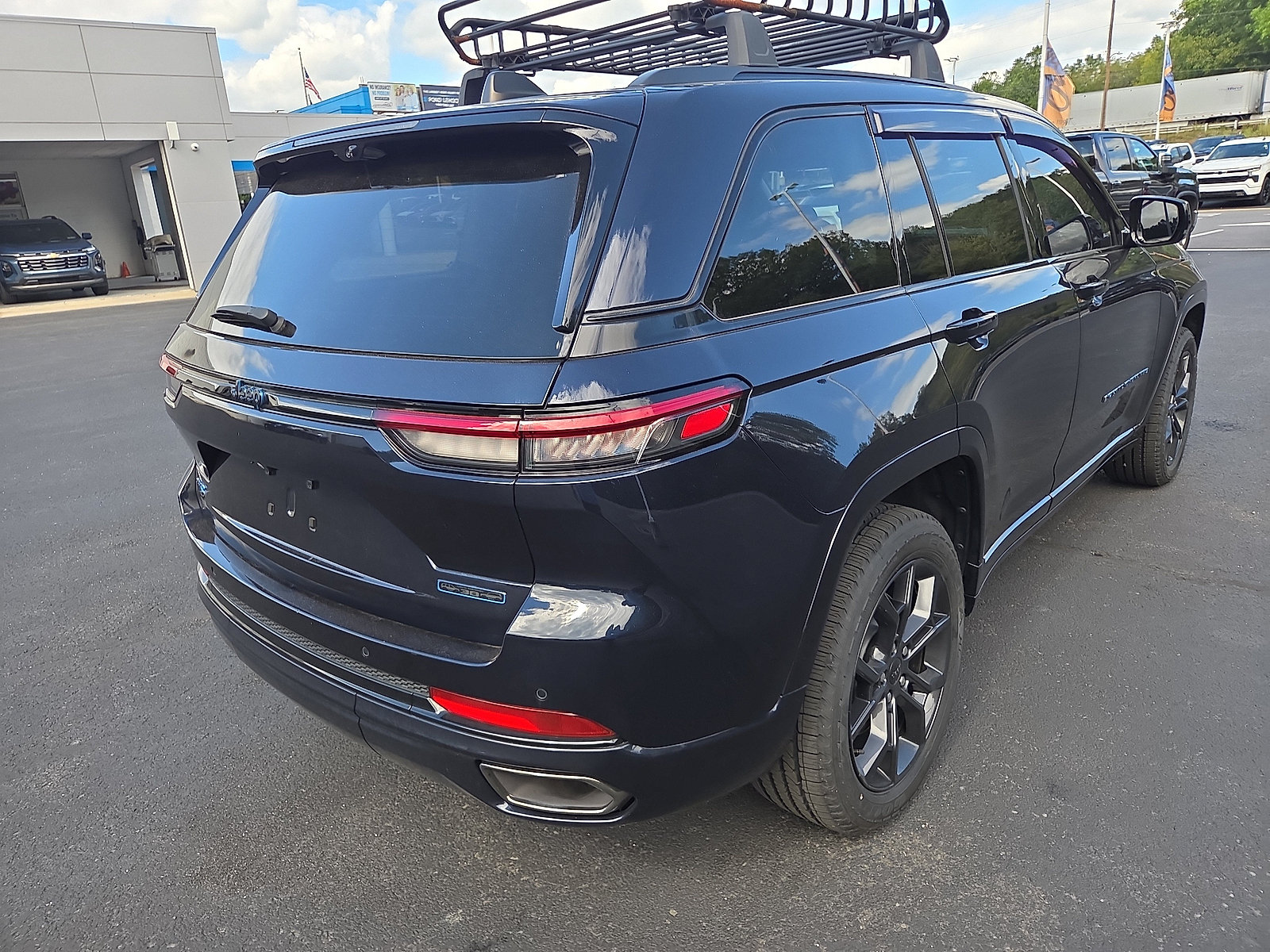 Used 2023 Jeep Grand Cherokee 30th Anniversary AWD/4WD image 3