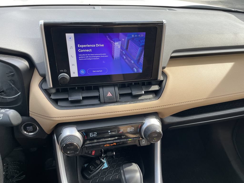 Used 2024 Toyota RAV4 XLE w/ Convenience Package AWD/4WD image 18