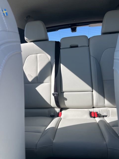 New 2026 Volvo XC40 B5 Plus w/ Climate Package AWD/4WD image 29