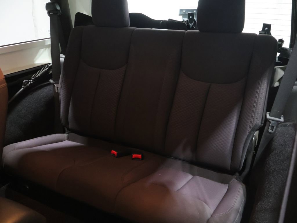 Used 2014 Jeep Wrangler Sport image 14