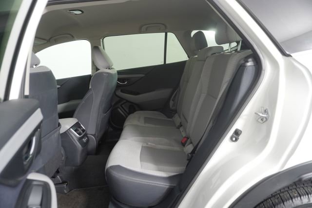 Used 2022 Subaru Outback Premium image 32
