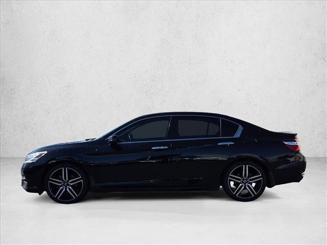 Used 2016 Honda Accord Touring image 8