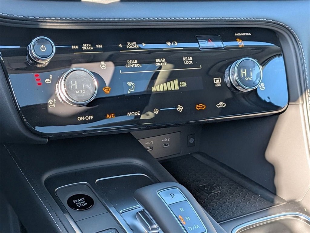 New 2026 INFINITI QX60 Luxe w/ Family Package image 22