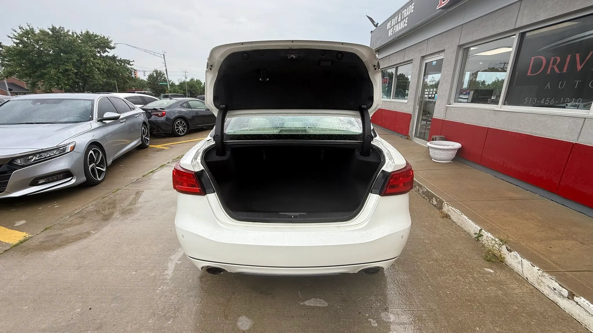 Used 2016 Nissan Maxima Platinum FWD image 18