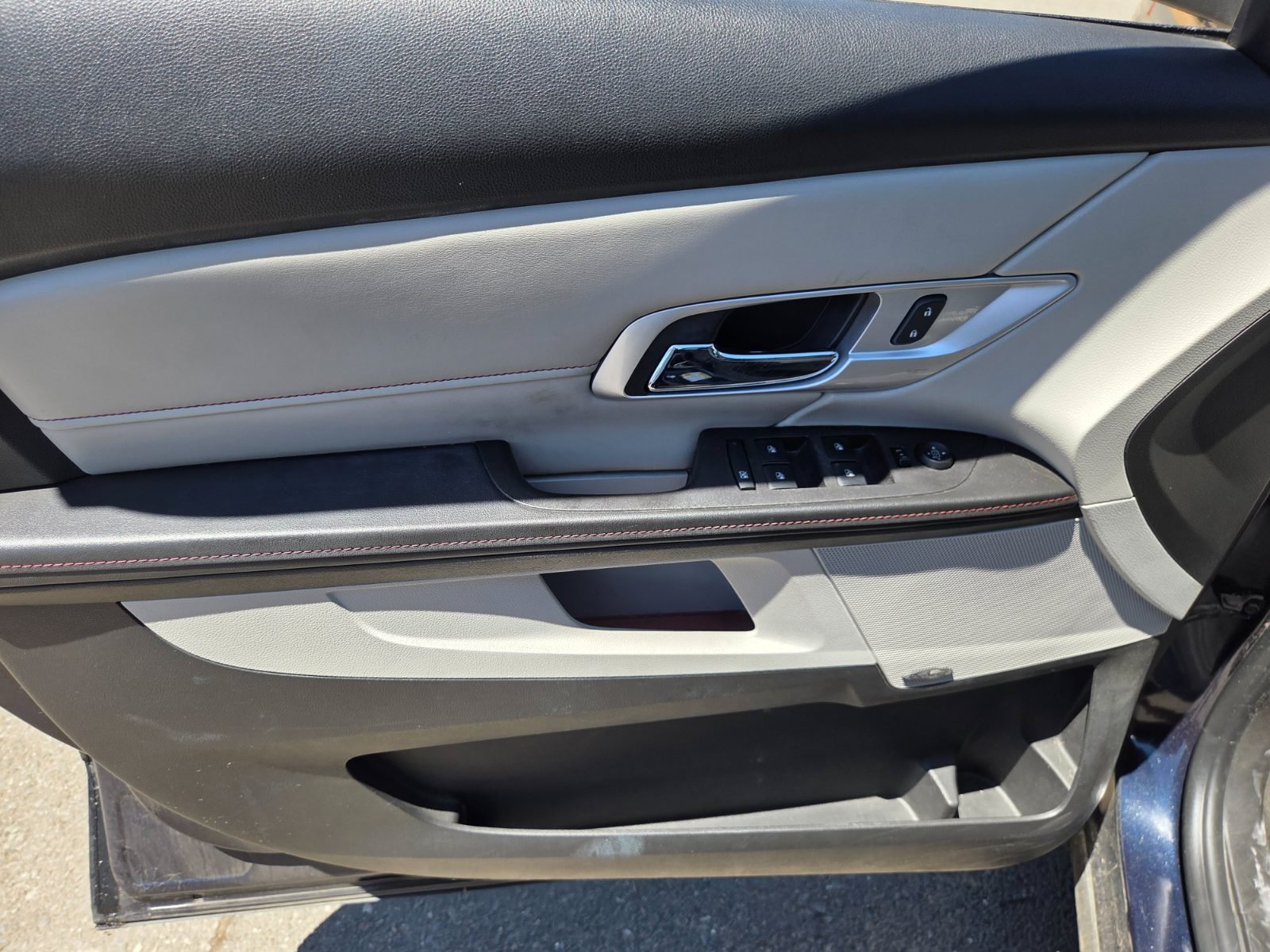 Used 2015 GMC Terrain SLT w/ Open Road Package FWD image 7