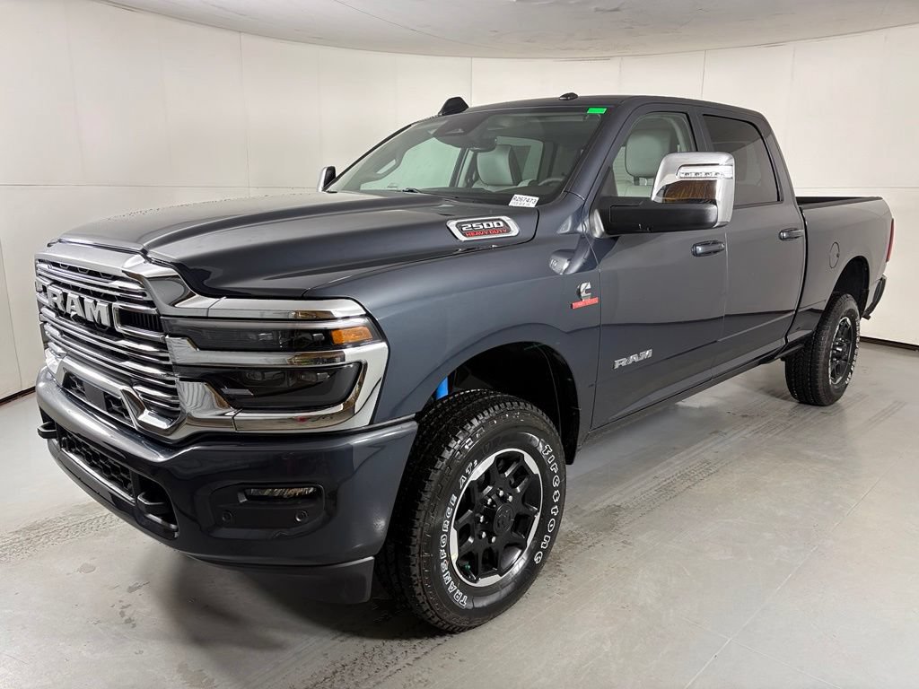 New 2026 RAM 2500 Laramie AWD/4WD image 4