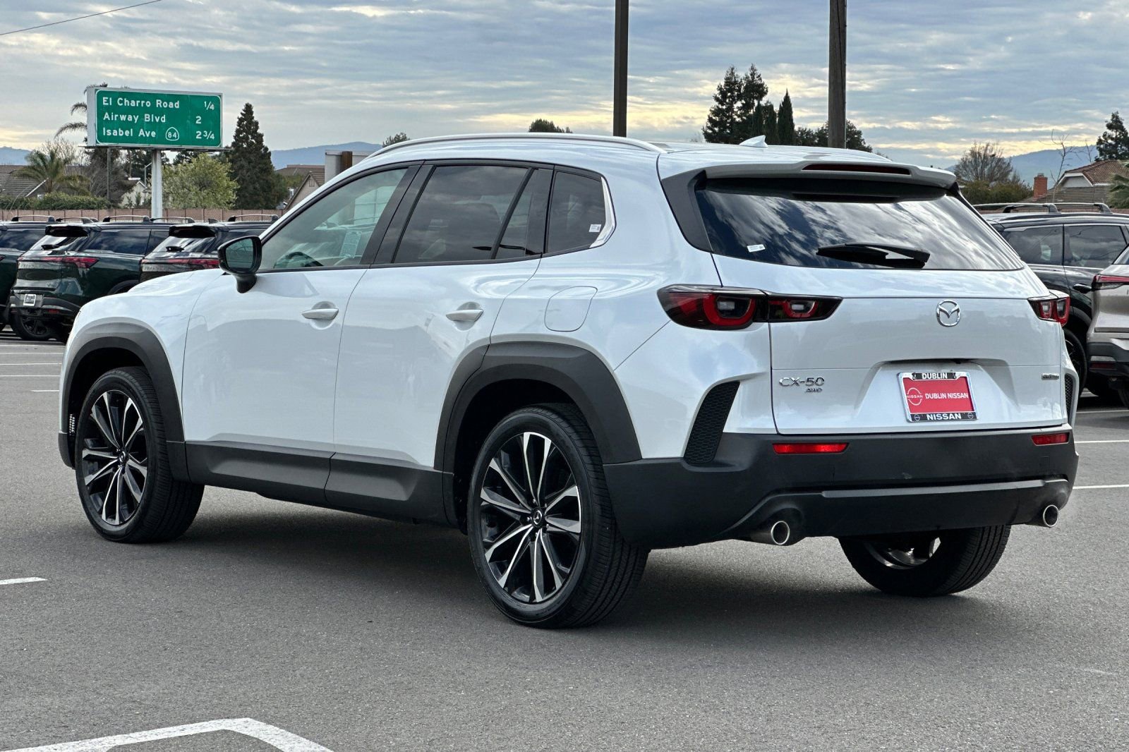 Used 2025 MAZDA CX-50 AWD 2.5 S w/ Premium Plus Pkg image 6
