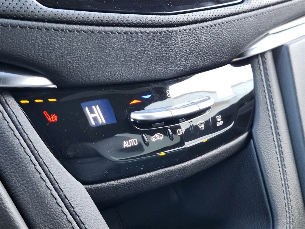 New 2026 Cadillac XT5 Luxury image 20