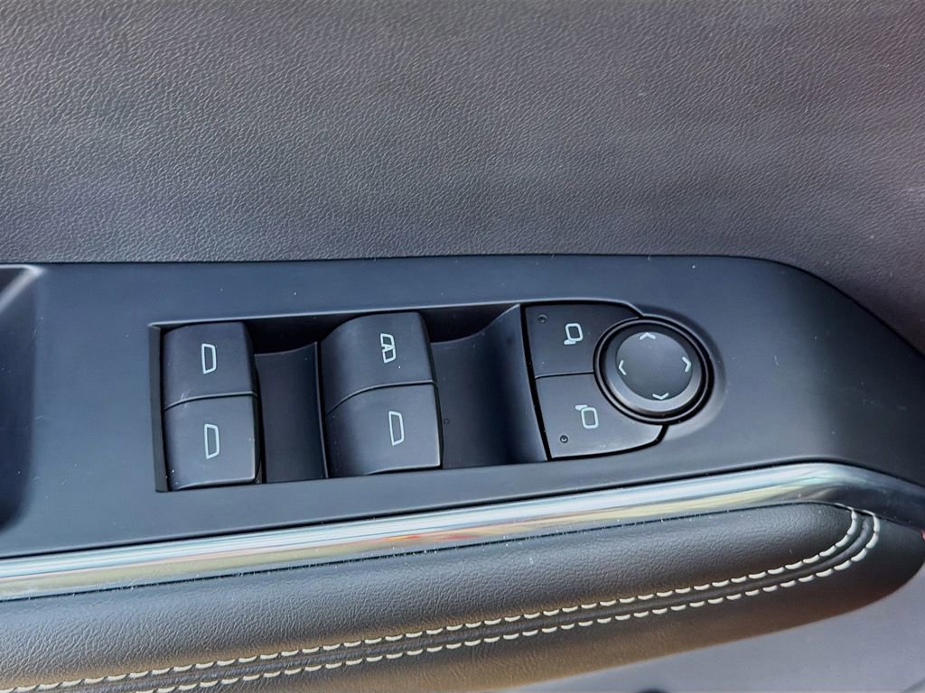 Used 2024 GMC Acadia Elevation w/ Luxury Package image 26