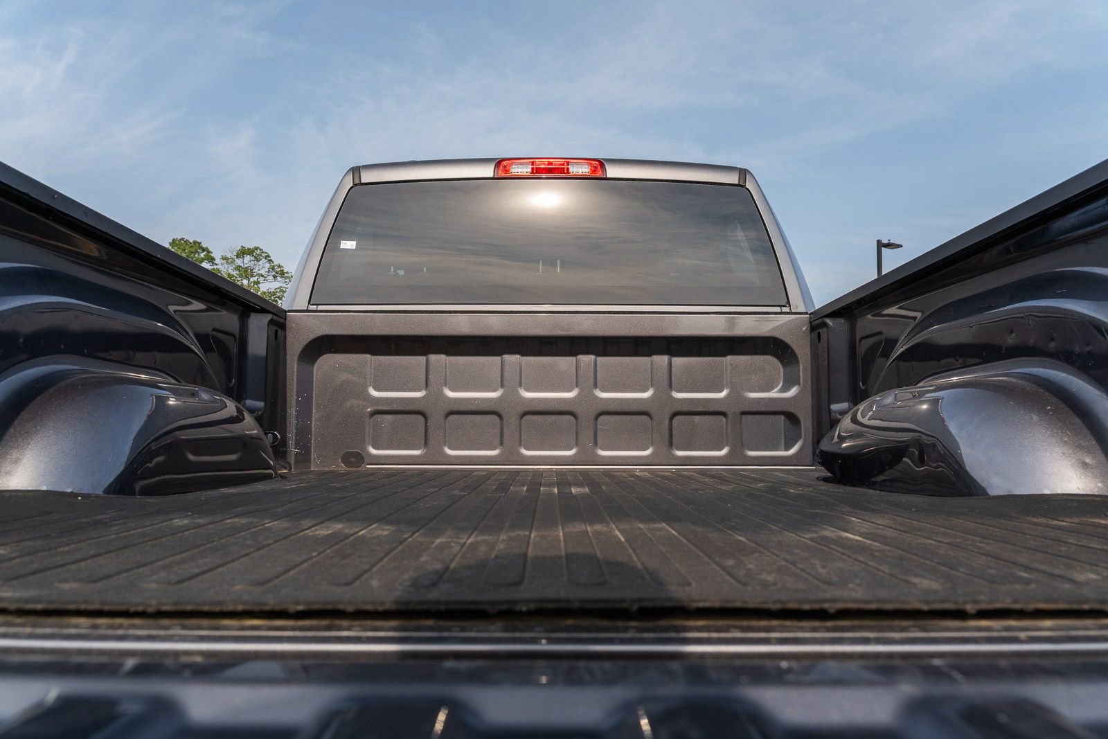 Used 2021 RAM 1500 Tradesman w/ Tradesman SXT Package RWD image 17