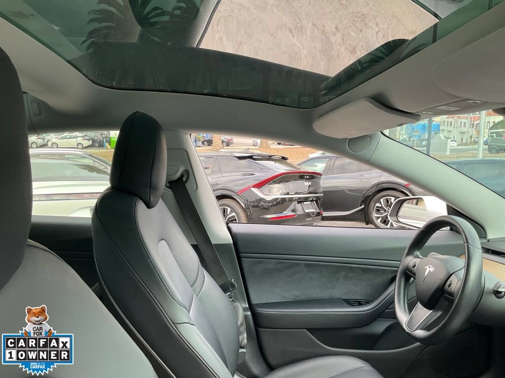 Used 2018 Tesla Model 3 Long Range RWD image 65