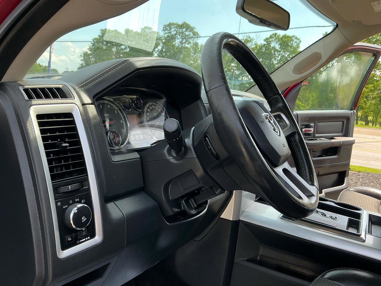 Used 2011 RAM 1500 Sport AWD/4WD image 16