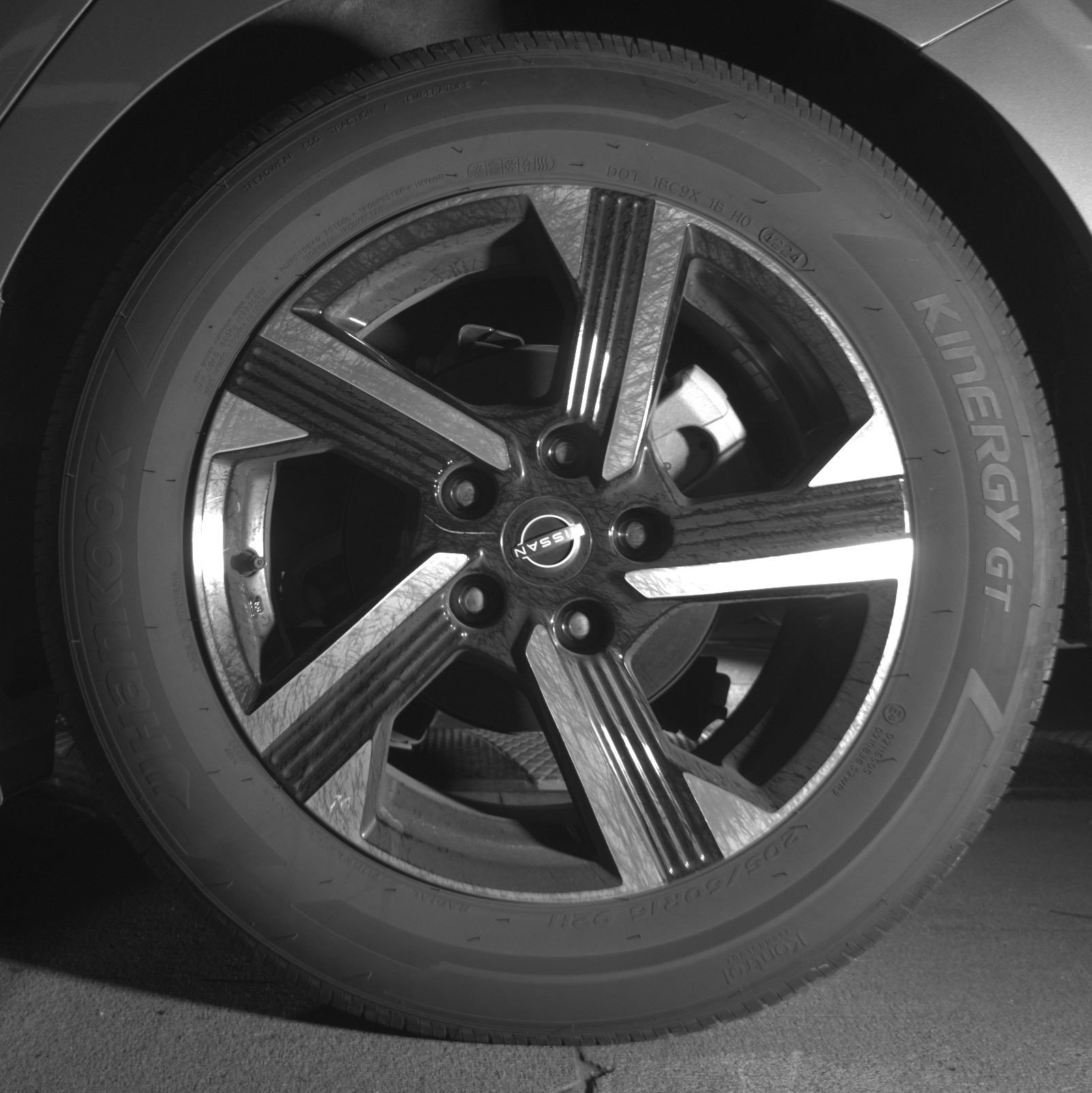 Used 2025 Nissan Sentra SV image 14
