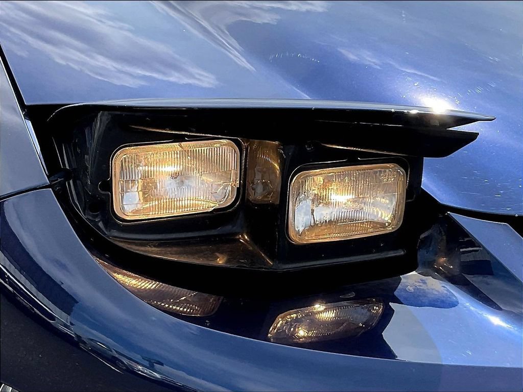 Used 1999 Pontiac Firebird Coupe RWD image 25