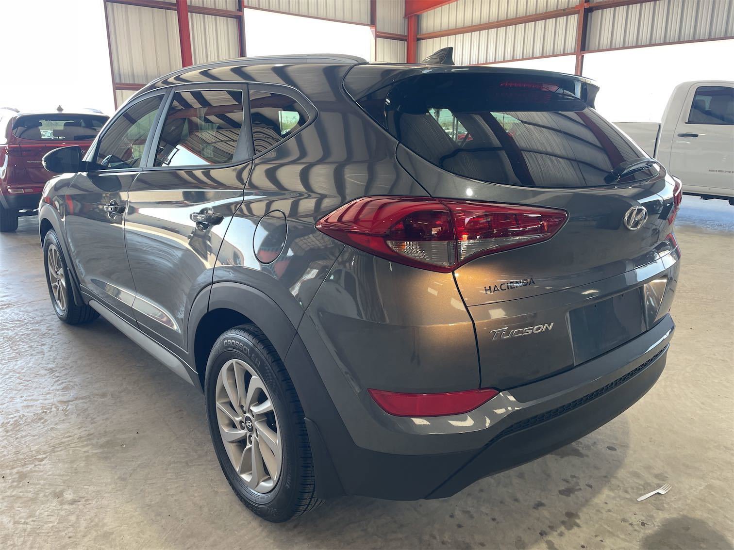 Used 2017 Hyundai Tucson SE Plus image 2