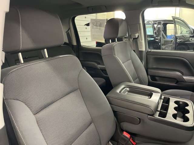 Used 2018 Chevrolet Silverado 1500 LT w/ All Star Edition image 31