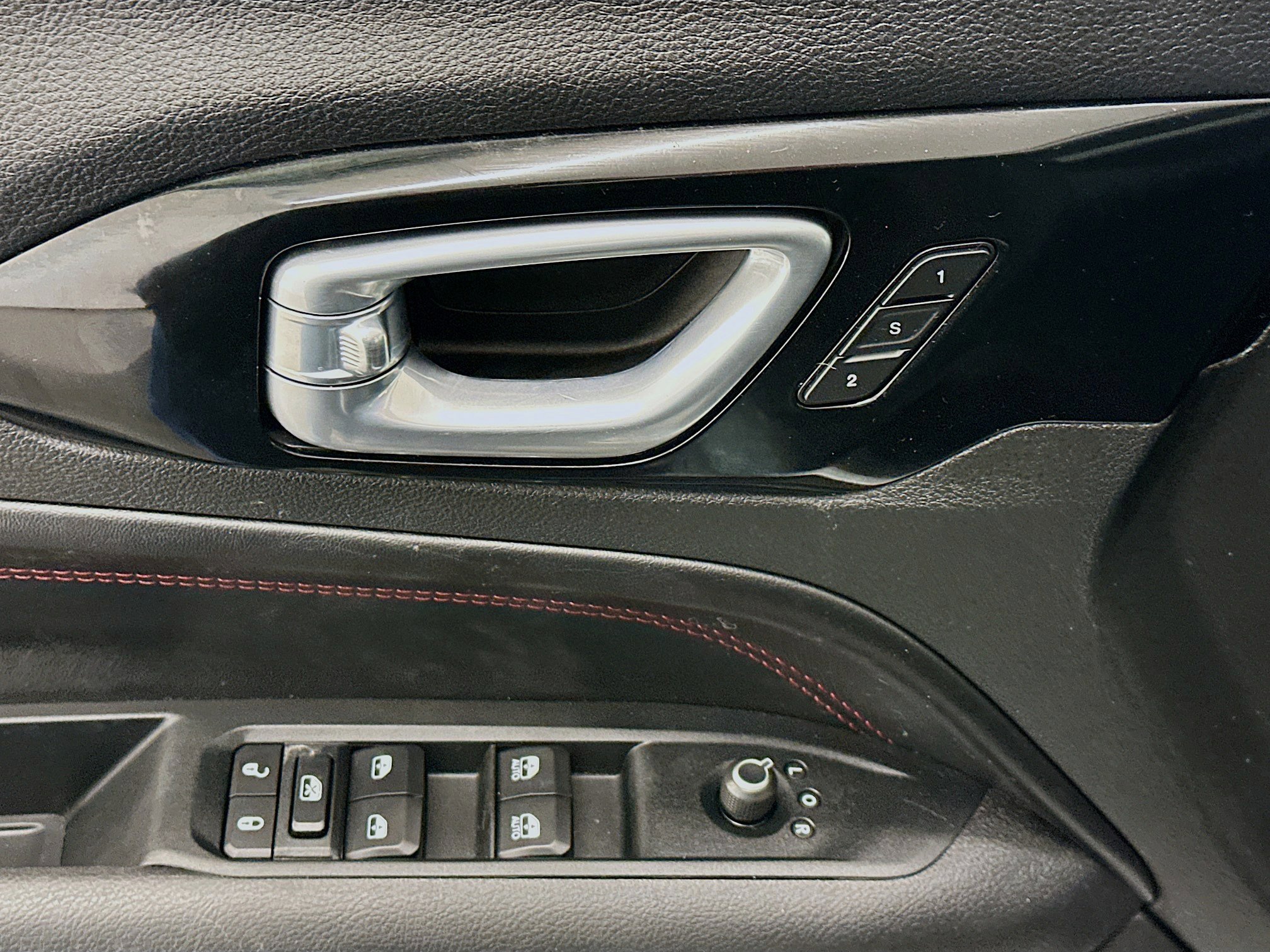 Used 2022 Jeep Compass Trailhawk w/ Trailhawk Elite Group image 15