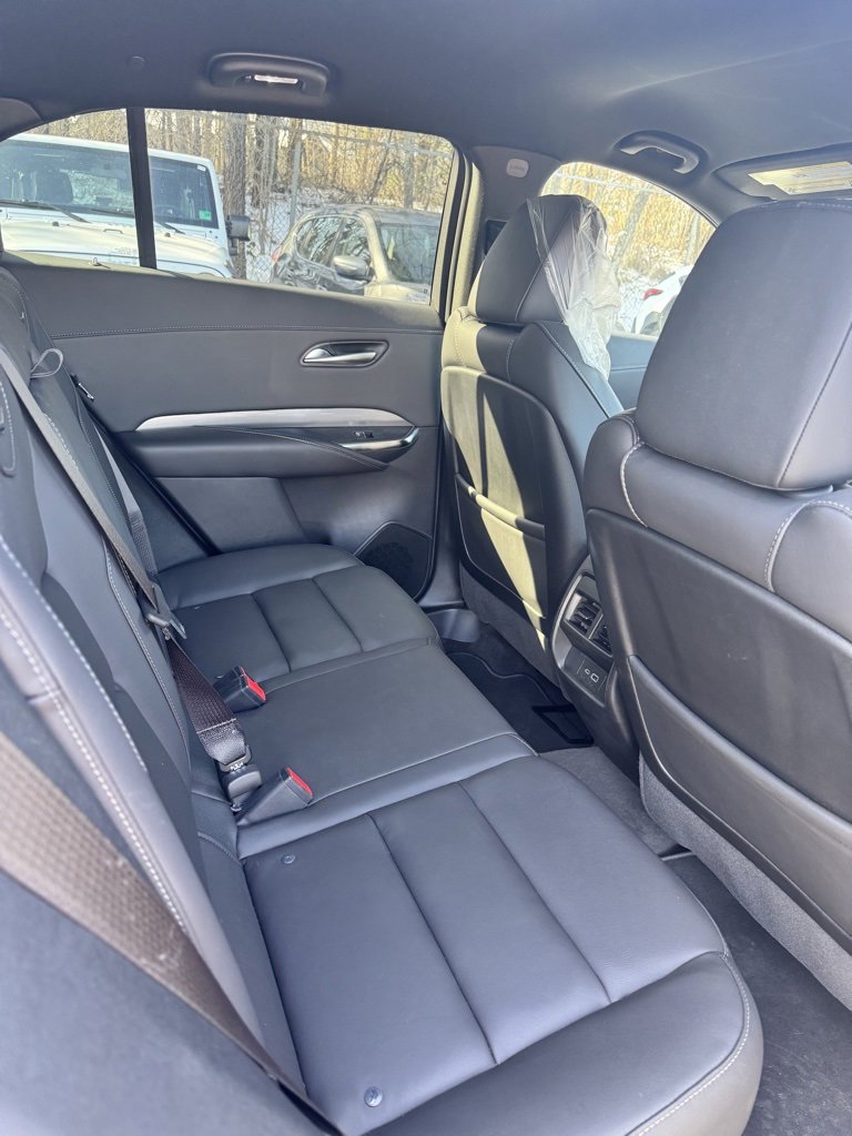Certified 2025 Cadillac XT4 Premium Luxury image 6