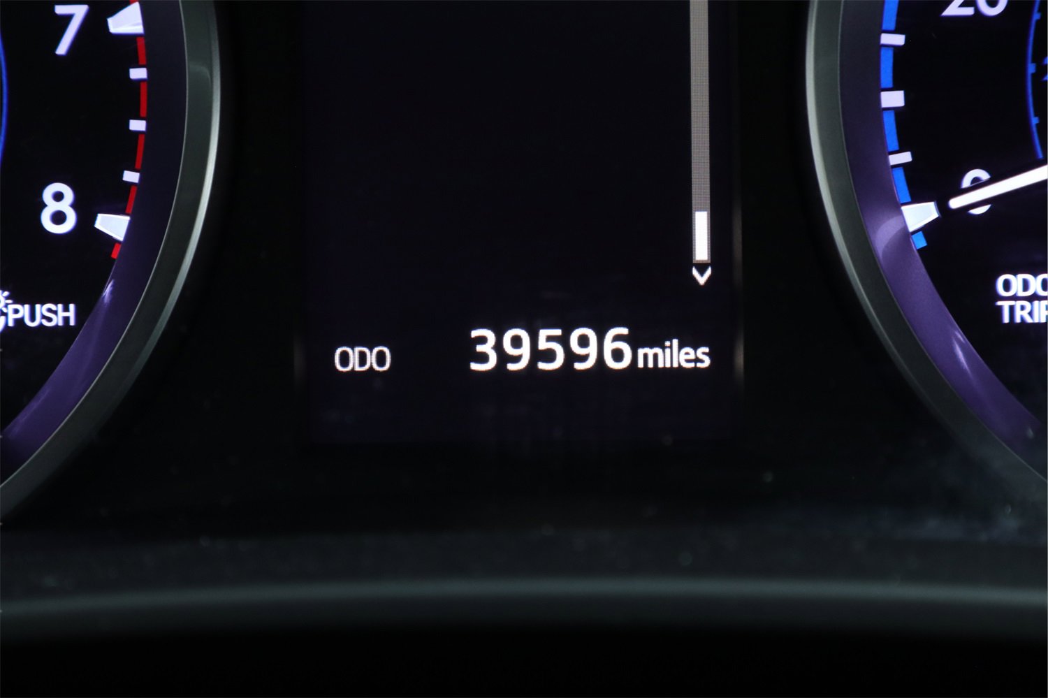 Used 2018 Toyota Highlander LE image 20