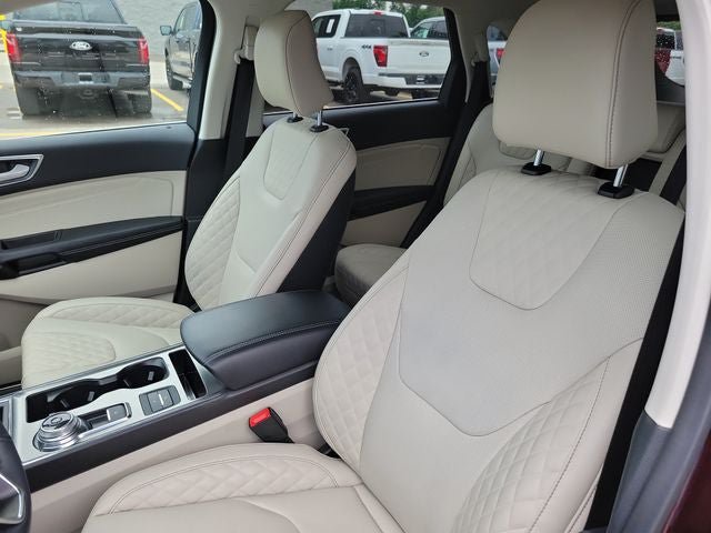 Certified 2024 Ford Edge Titanium w/ Equipment Group 301A AWD/4WD image 5
