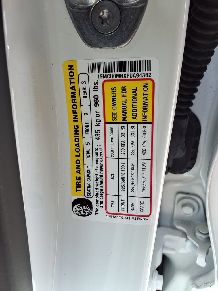 Used 2023 Ford Escape ST-Line FWD image 37