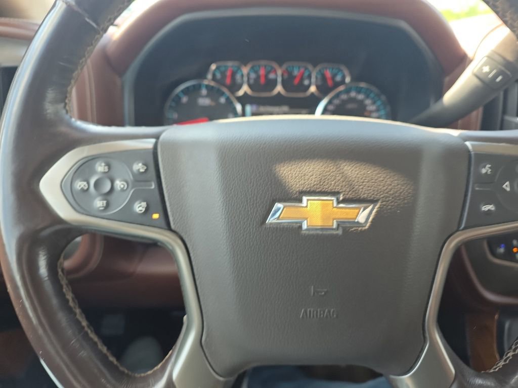 Used 2016 Chevrolet Silverado 2500 High Country w/ High Country Premium Package AWD/4WD image 13