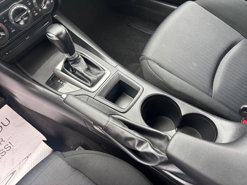 Used 2014 MAZDA MAZDA3 i Sport image 15