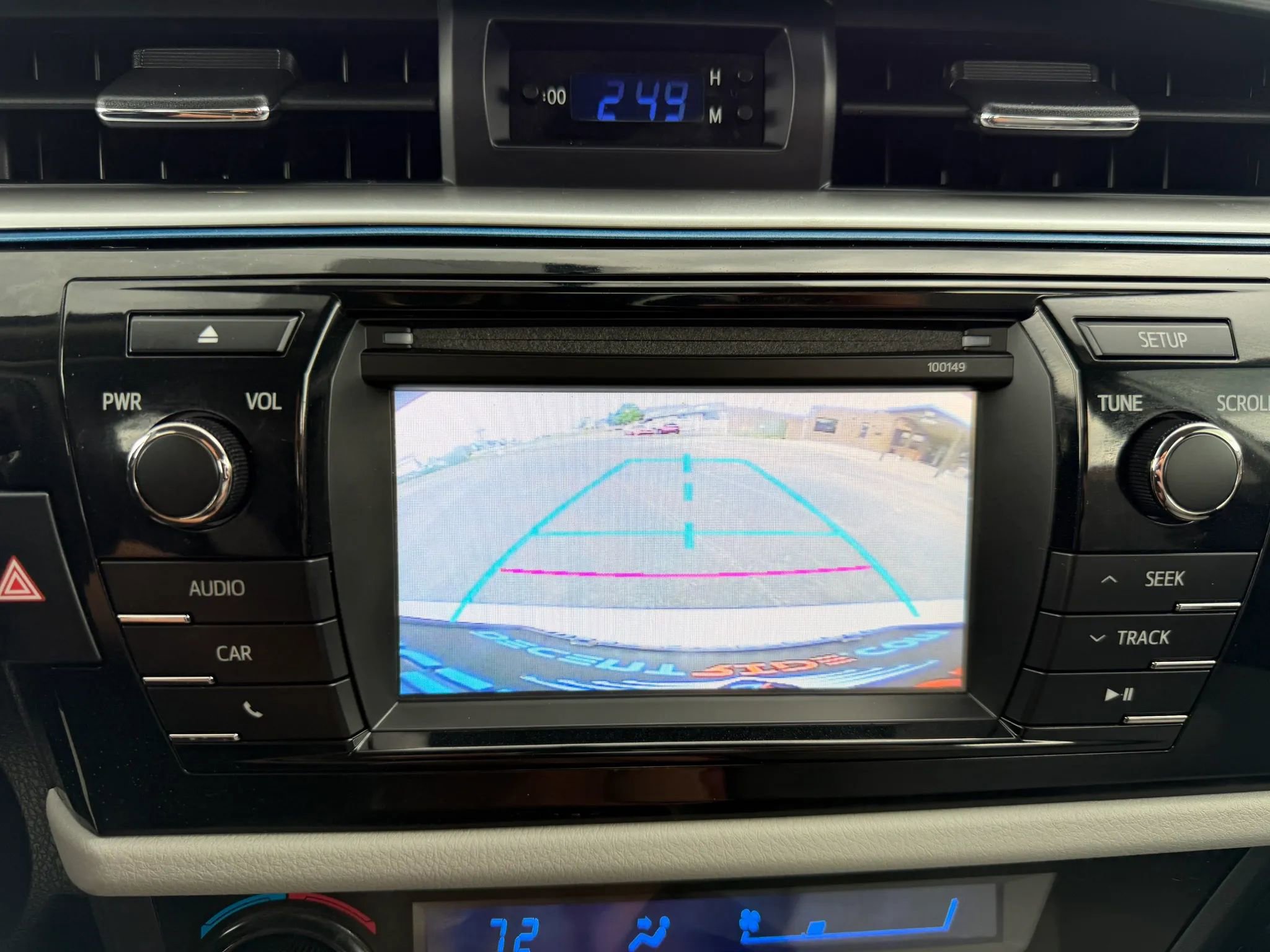 Used 2015 Toyota Corolla LE FWD image 20