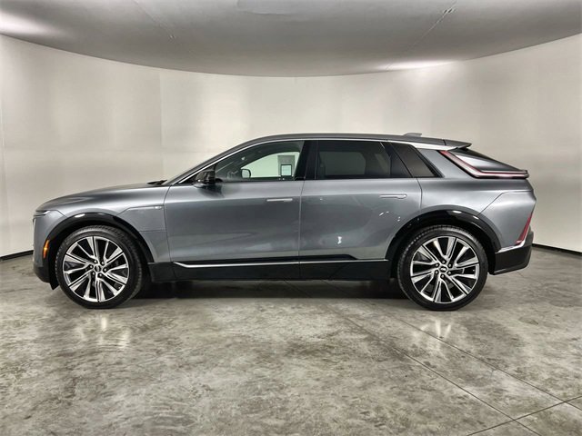 Used 2023 Cadillac Lyriq 2WD image 5