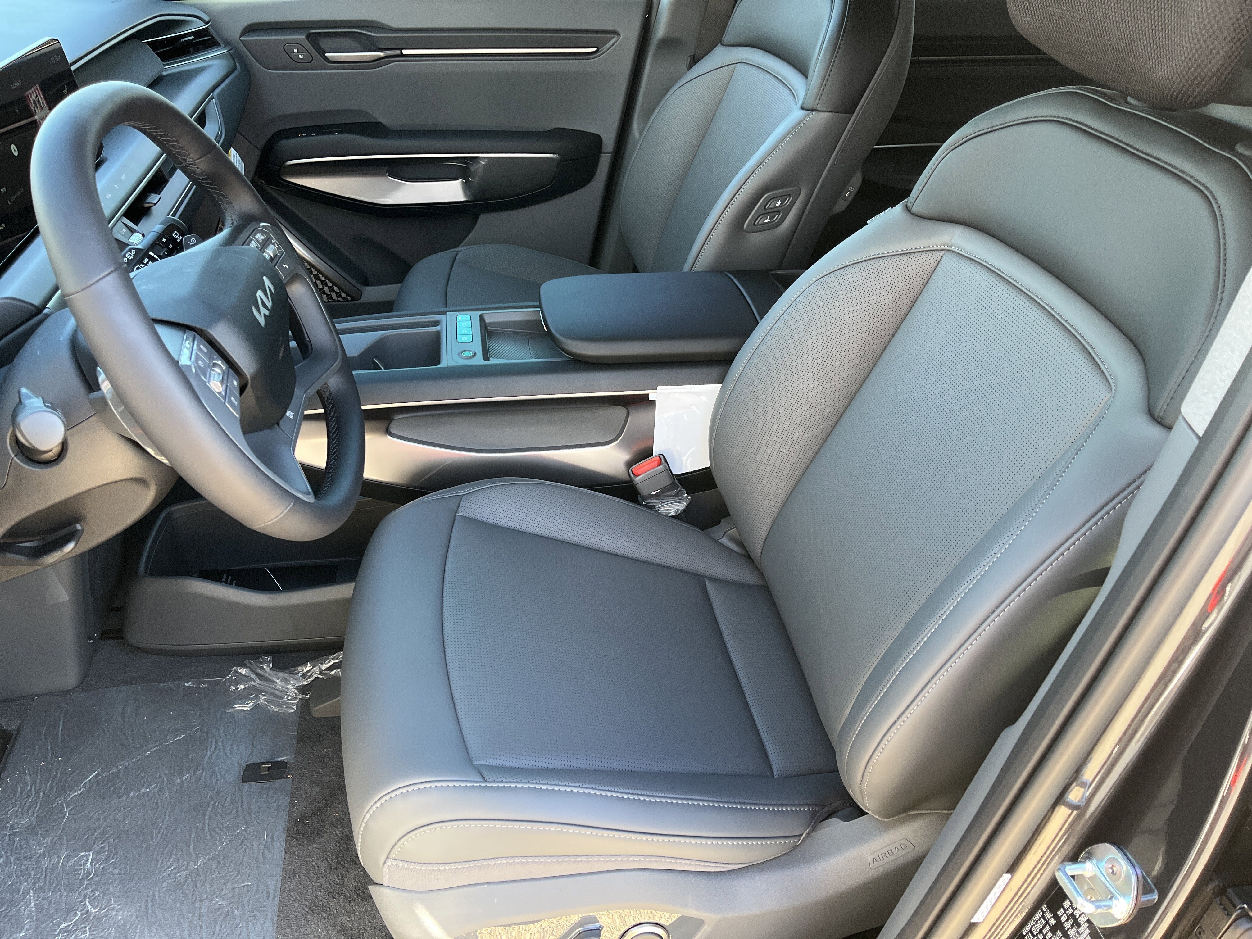 New 2026 Kia EV9 Light RWD image 17