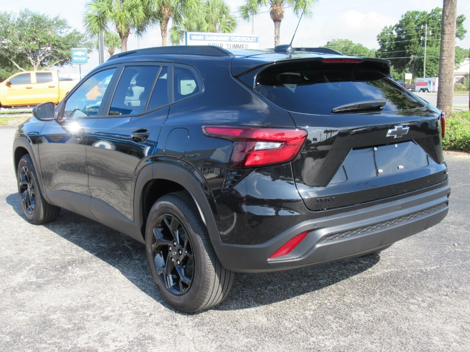 New 2026 Chevrolet Trax LT w/ Driver Confidence Package FWD image 7