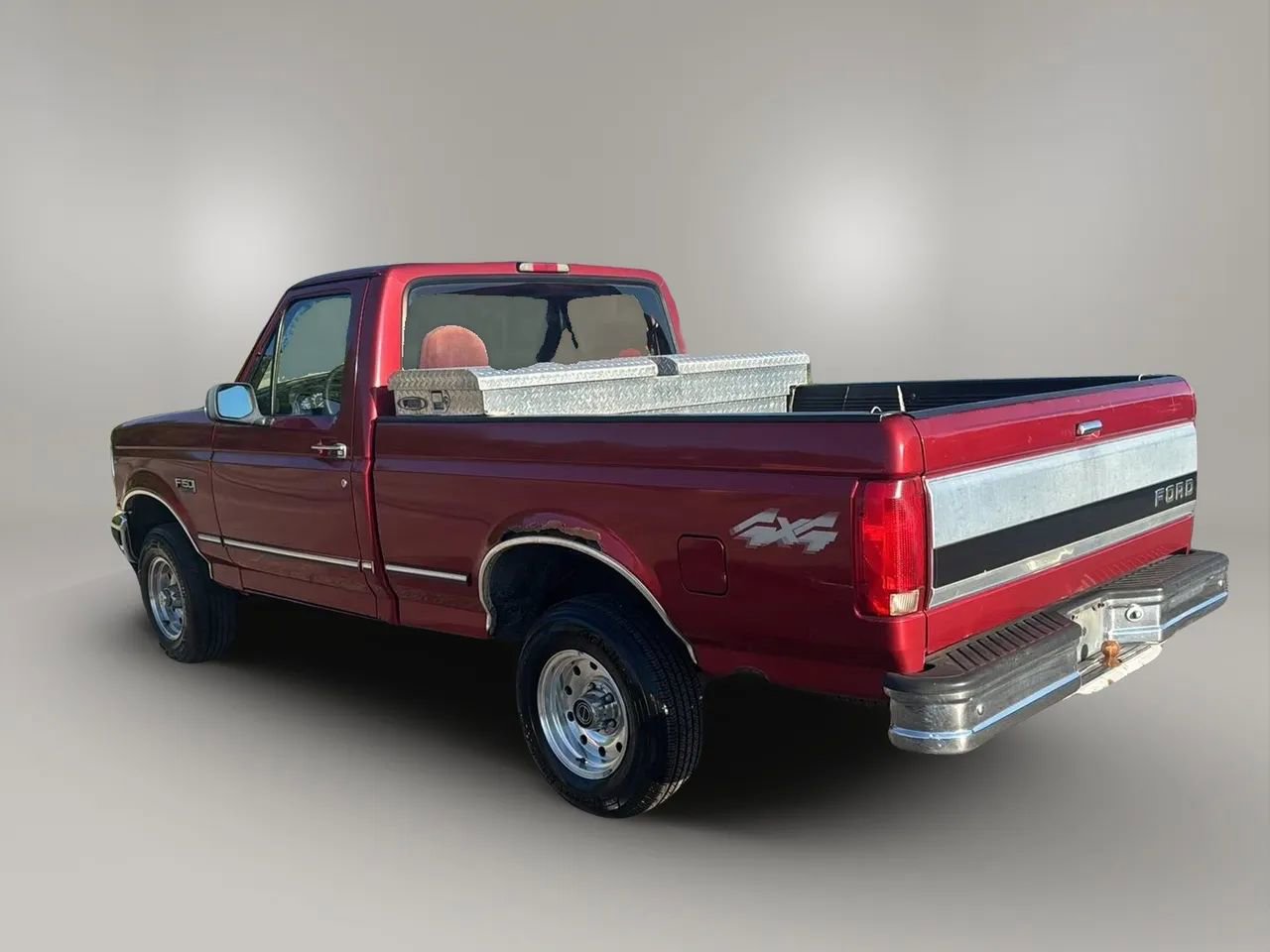Used 1996 Ford F150 4x4 Regular Cab image 3