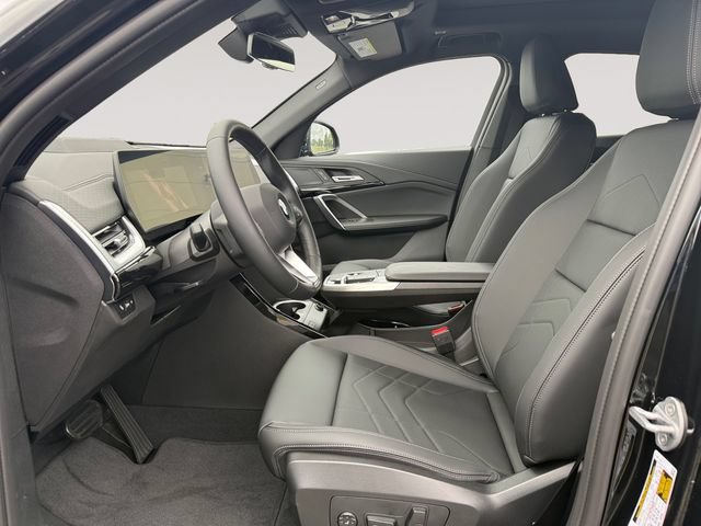 New 2026 BMW X2 xDrive28i w/ Technology Package AWD/4WD image 9