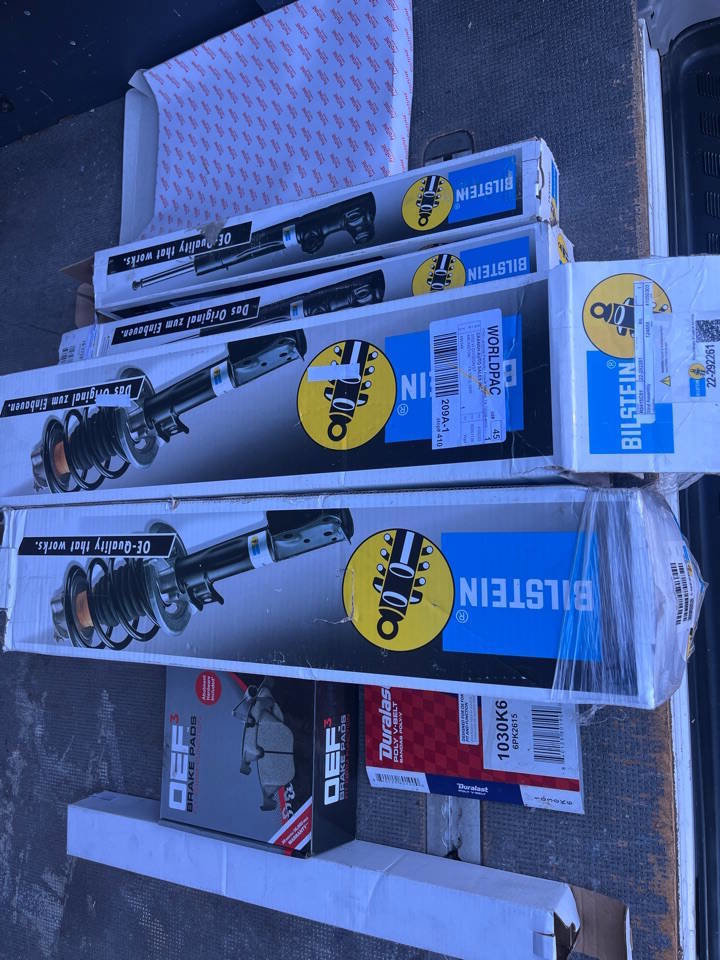 Used 2010 Freightliner Sprinter 2500 image 25