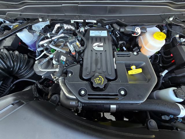 New 2026 RAM 3500 Tradesman AWD/4WD image 25