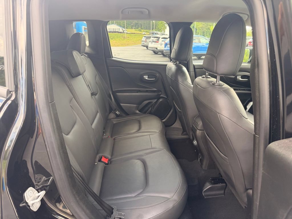 Used 2022 Jeep Renegade Limited AWD/4WD image 36