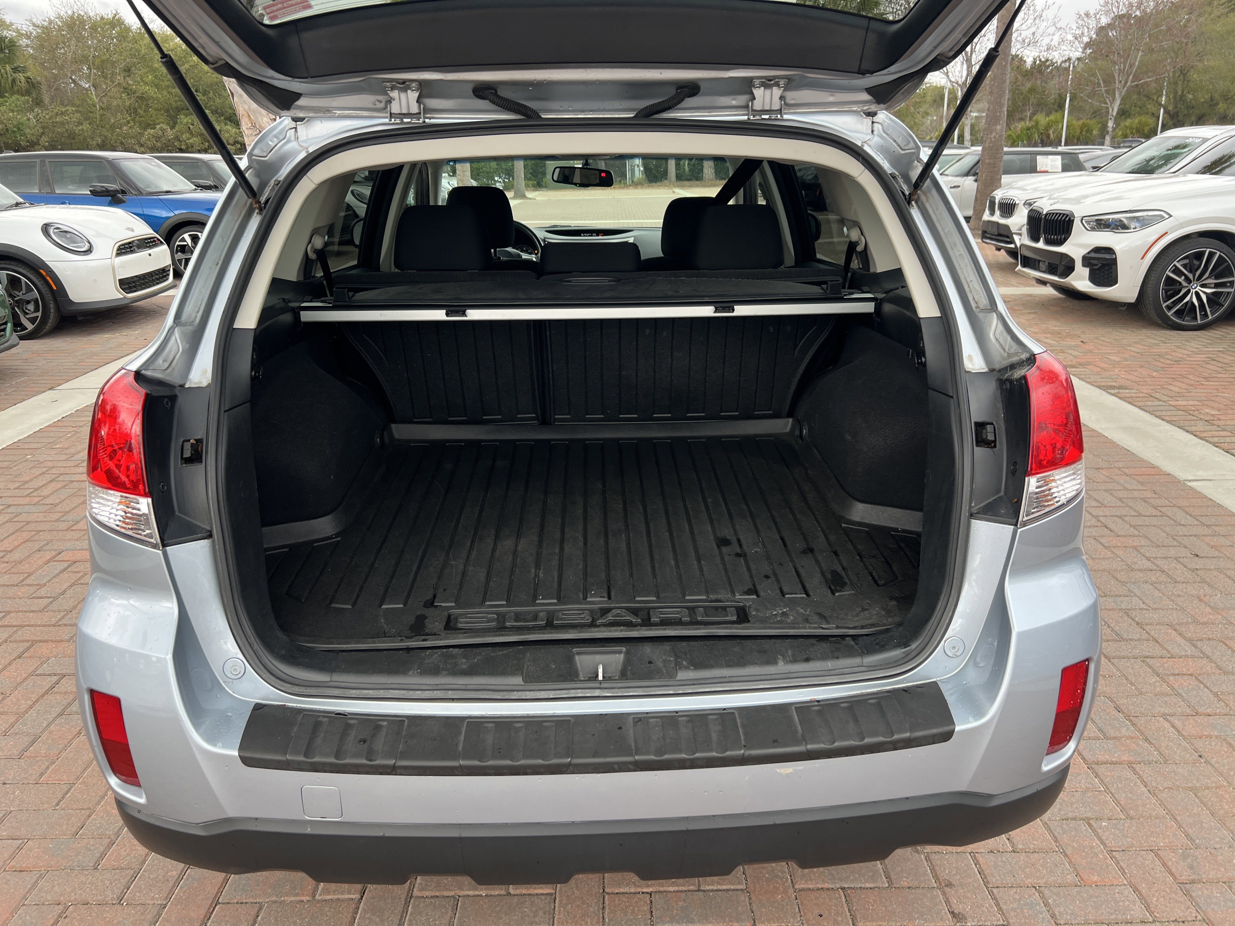 Used 2014 Subaru Outback 2.5i Premium image 30