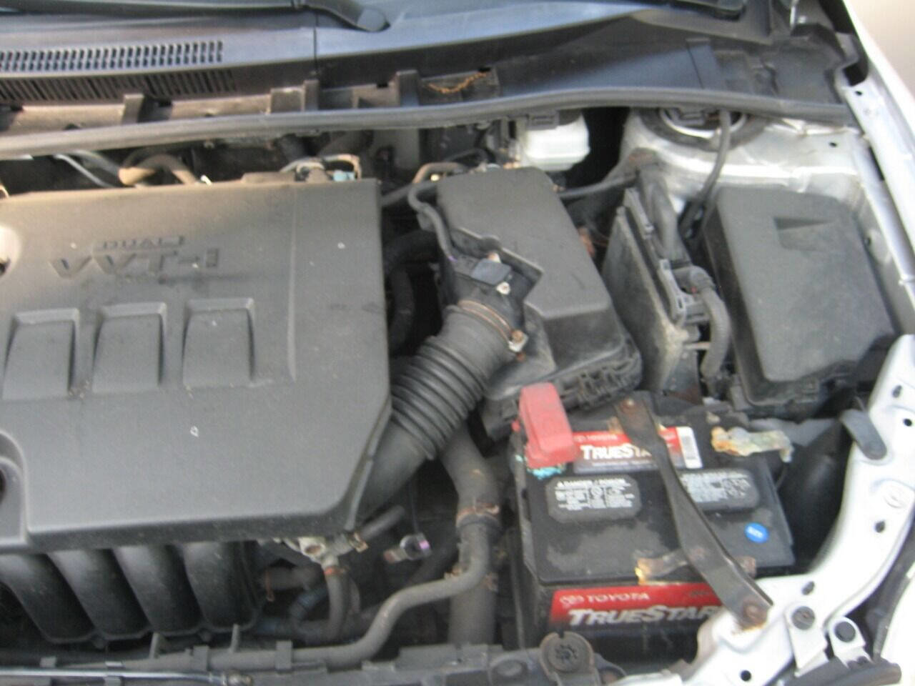 Used 2012 Toyota Corolla LE image 27