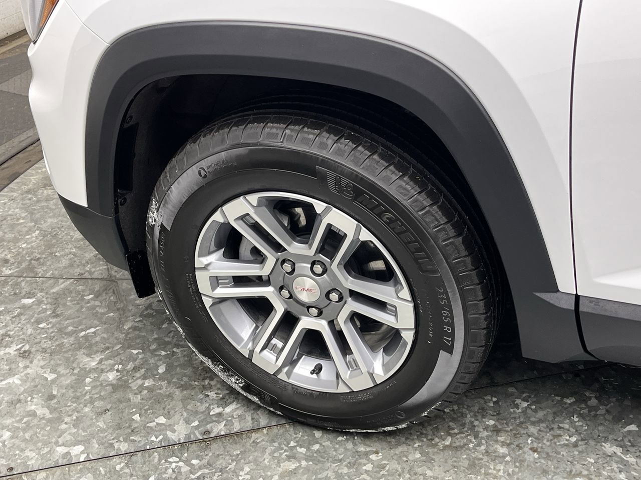 New 2026 GMC Terrain Elevation w/ LPO, Floor Liner Package image 30