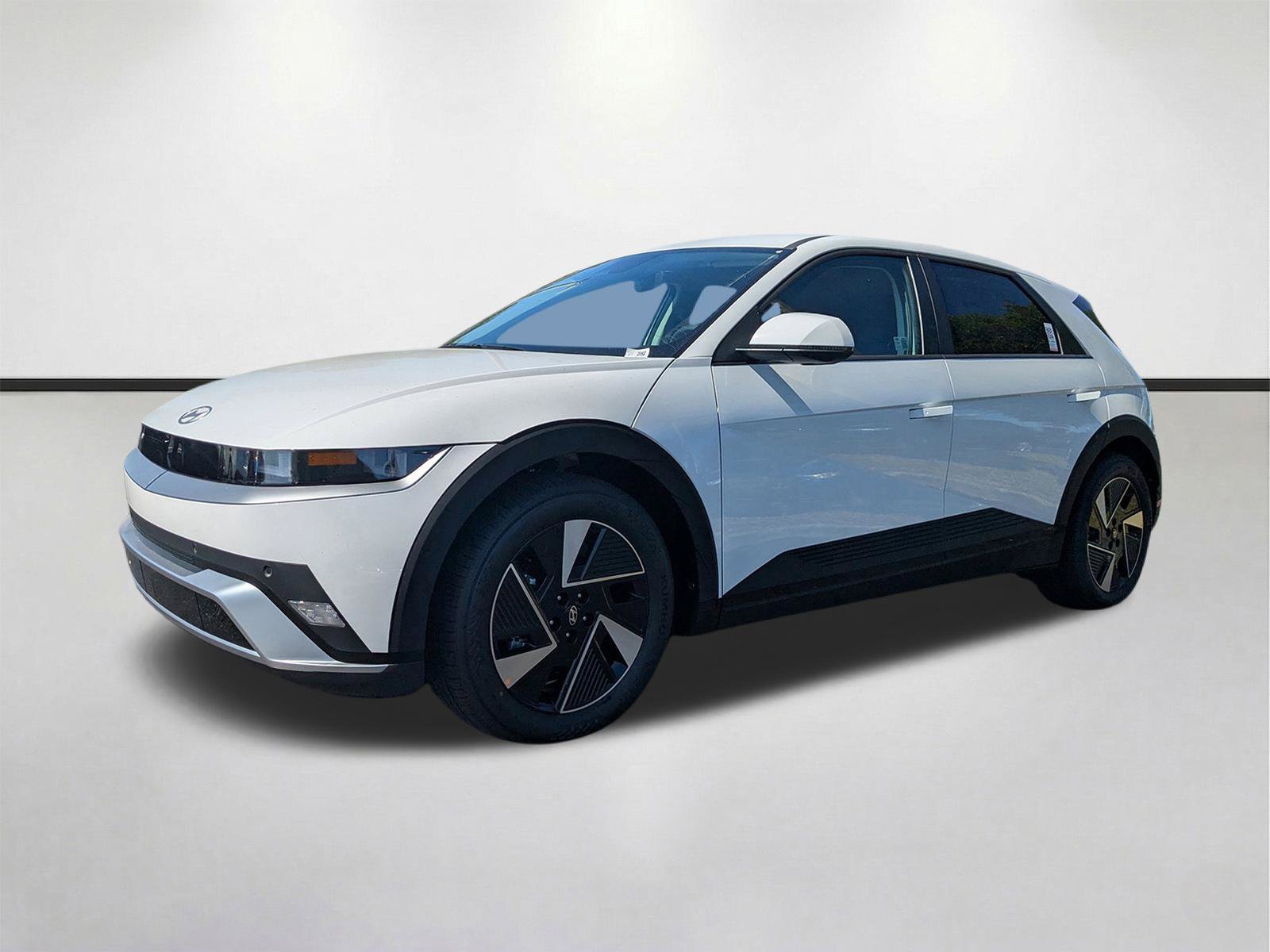 New 2025 Hyundai Ioniq 5 SE RWD image 8
