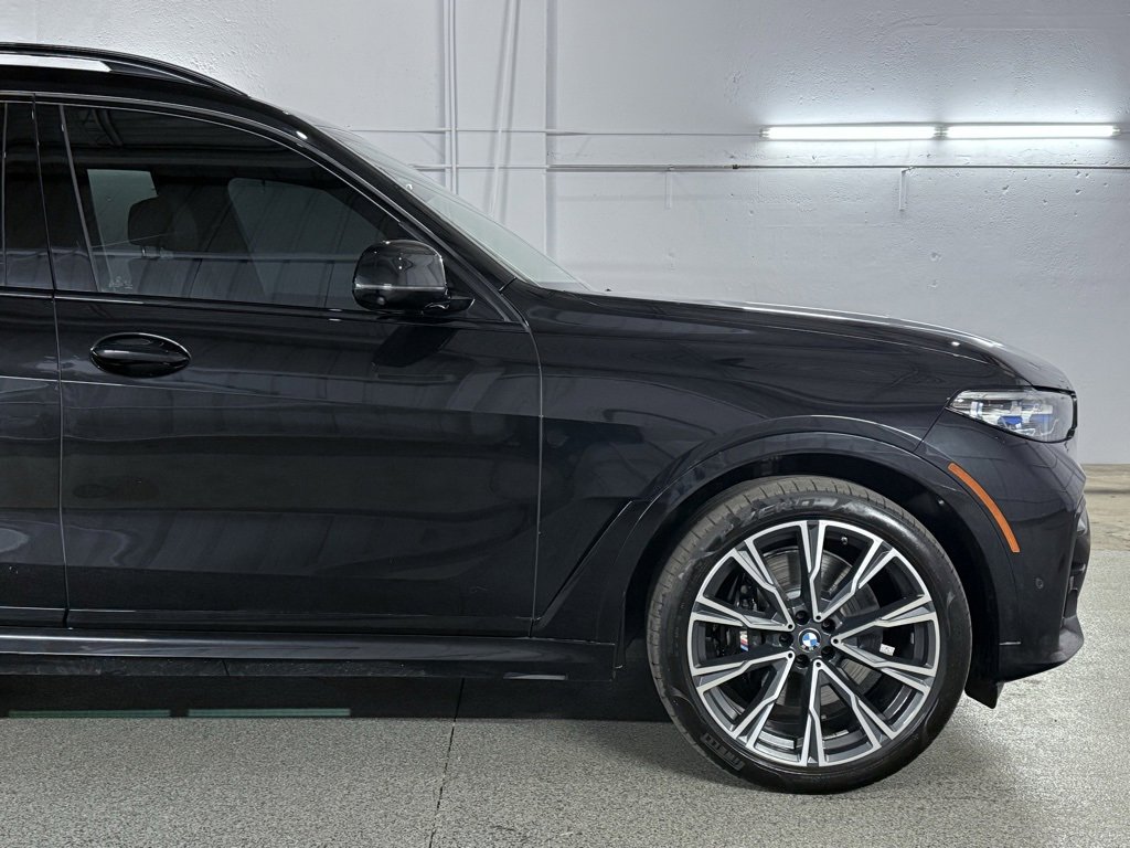 Used 2022 BMW X7 M50i image 5