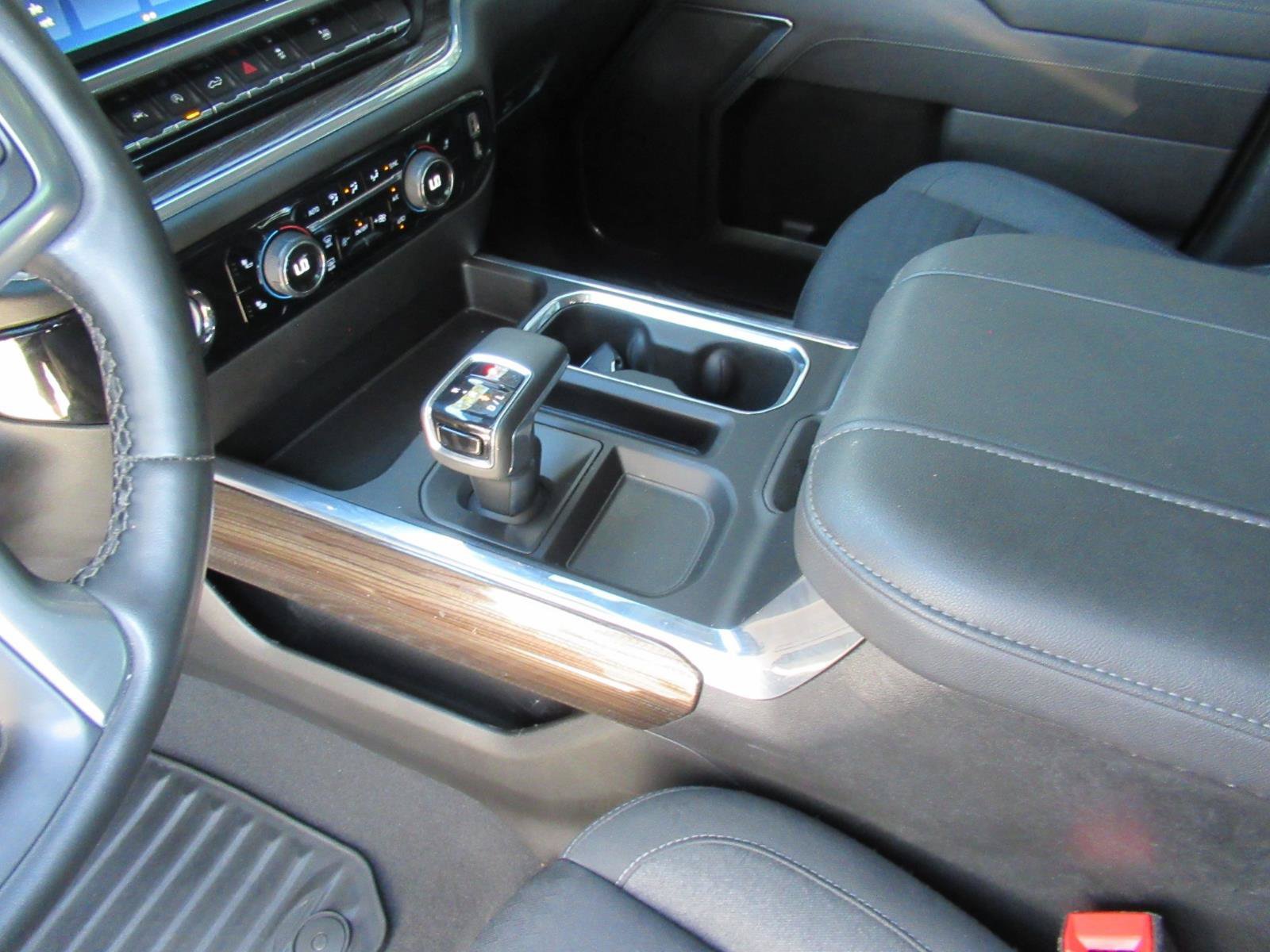 Used 2023 Chevrolet Silverado 1500 RST AWD/4WD image 18
