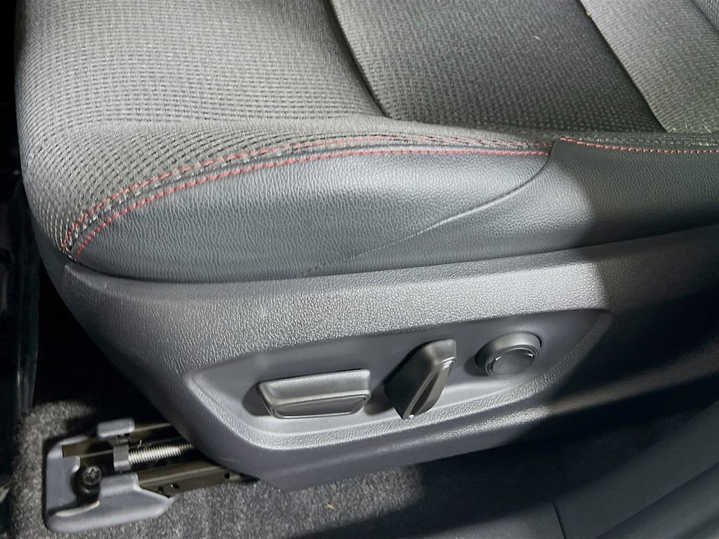 Certified 2025 Toyota bZ4X AWD image 18