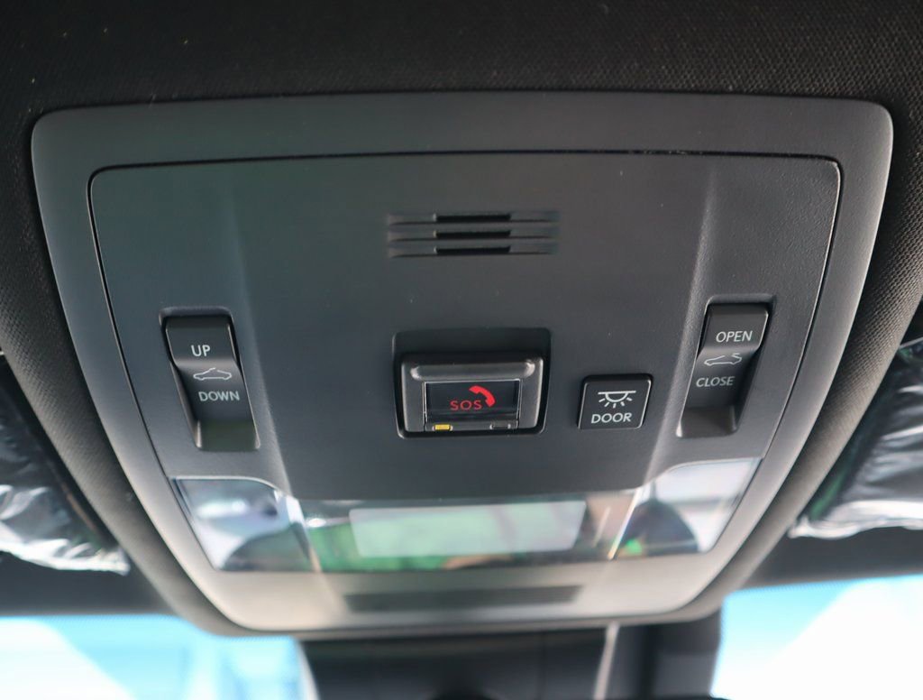 Used 2025 Lexus ES 350 w/ Premium Package image 32