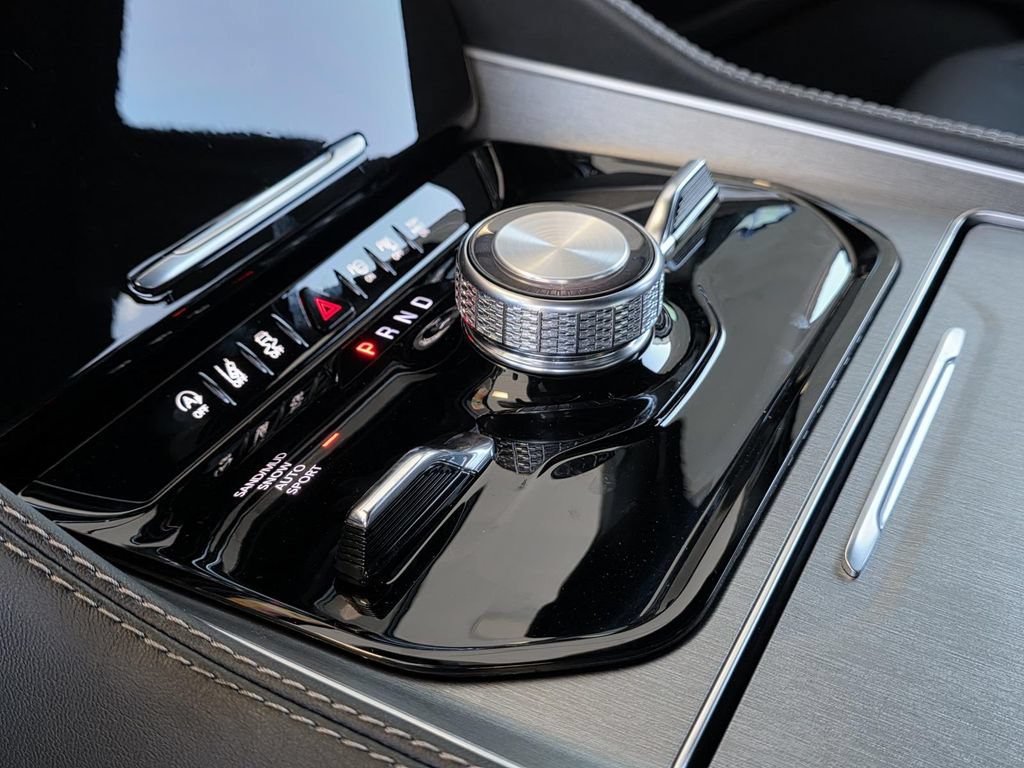 New 2025 Jeep Wagoneer Series II AWD/4WD image 32