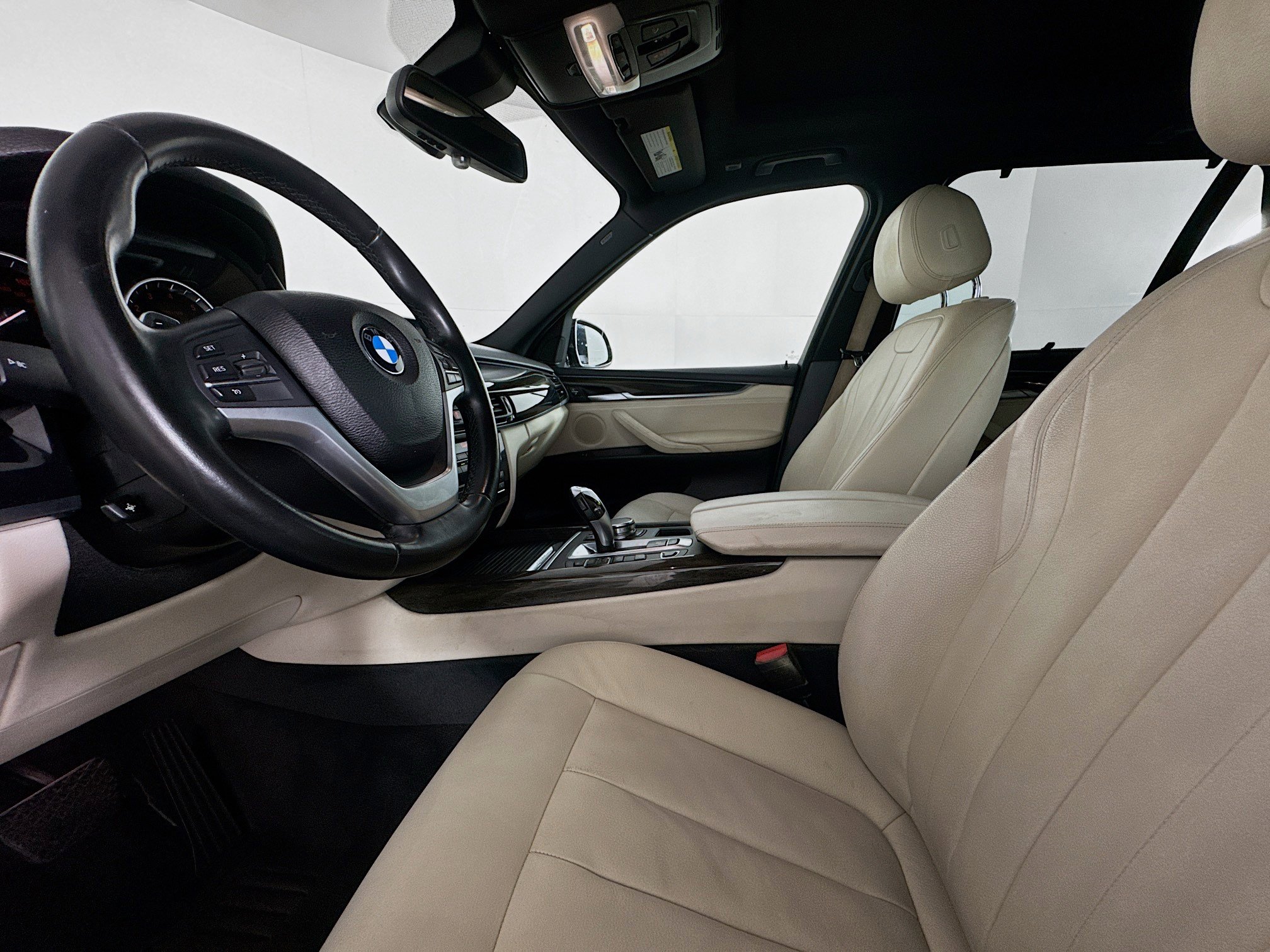 Used 2018 BMW X5 xDrive40e AWD/4WD image 21